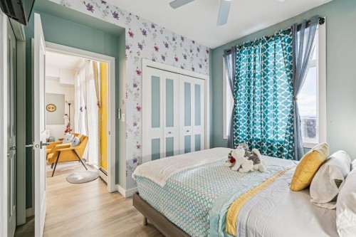 4404-200 Seton Circle Se, Calgary, AB - Indoor Photo Showing Bedroom