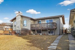 3627 Cedarille Drive SW Calgary, AB T2W 3J5