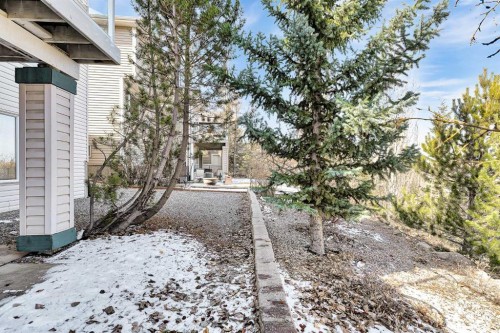 271 Edgebrook Park Nw, Calgary, AB - Outdoor