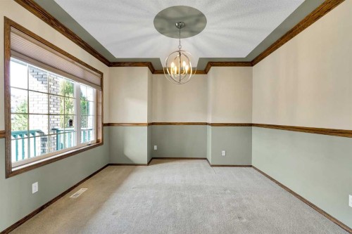 271 Edgebrook Park Nw, Calgary, AB - Indoor Photo Showing Other Room