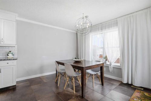 223 Copperfield Green, Calgary, AB - Indoor Photo Showing Dining Room