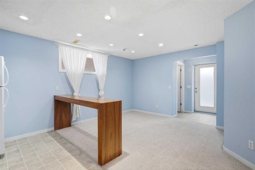 223 Copperfield Green, Calgary, AB - Indoor Photo Showing Other Room