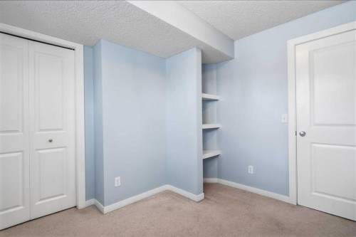 223 Copperfield Green, Calgary, AB - Indoor Photo Showing Other Room