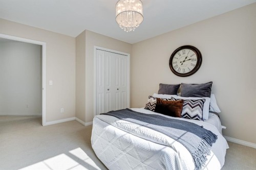 117 Mahogany Place Se, Calgary, AB - Indoor Photo Showing Bedroom