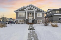 301 McLeod Crescent  Diamond Valley, AB T0L 2A0