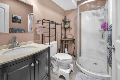 301 Mcleod Crescent, Diamond Valley, AB - Indoor Photo Showing Bathroom