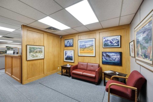 104-2003 14 Street Nw, Calgary, AB 