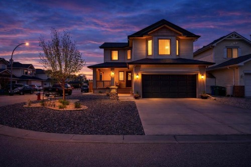 750 Cimarron Close  Okotoks, AB T1X 1S4