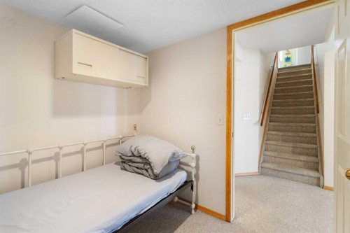 103 Riverside Way Se, Calgary, AB - Indoor