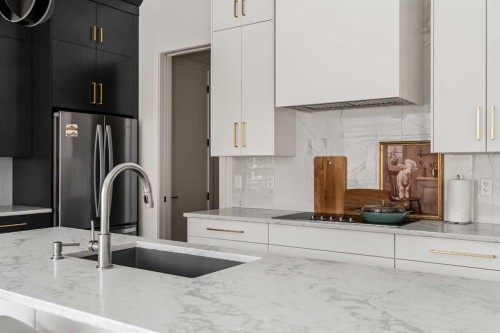 68 Cranbrook Cape Se, Calgary, AB 