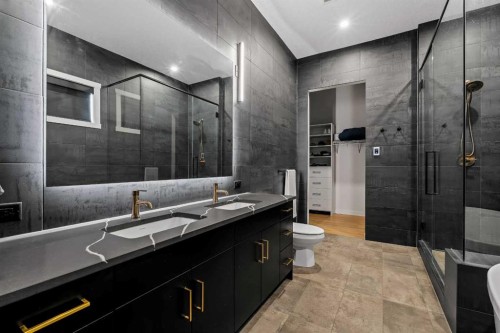 68 Cranbrook Cape Se, Calgary, AB 