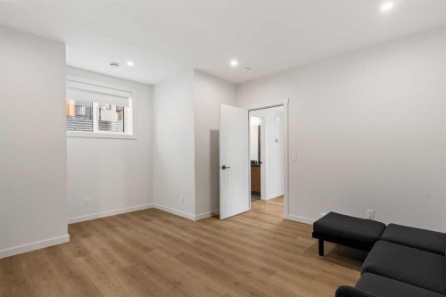 68 Cranbrook Cape Se, Calgary, AB 