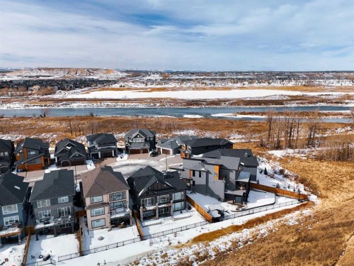 68 Cranbrook Cape Se, Calgary, AB 