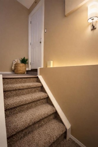 83 Luxstone Crescent Sw, Airdrie, AB - Indoor Photo Showing Other Room