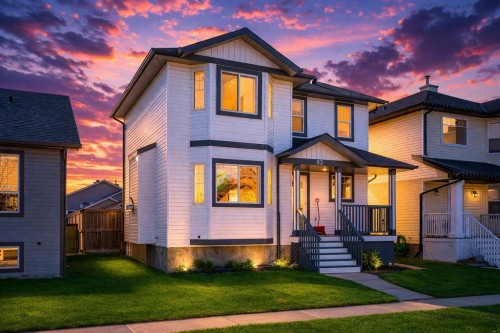 83 Luxstone Crescent Sw, Airdrie, AB - Outdoor