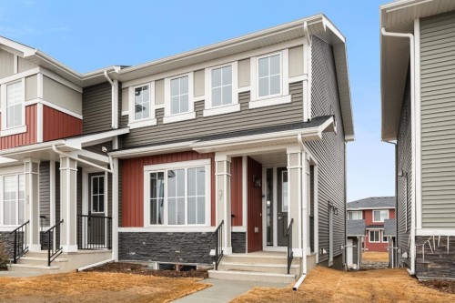 37 Sora Gate Se, Calgary, AB - Outdoor With Facade