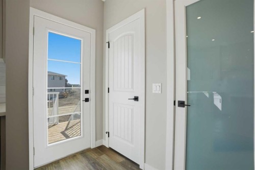 229 Bridgeport Gate, Chestermere, AB - Indoor Photo Showing Other Room