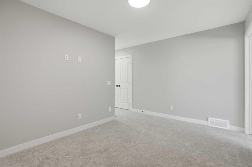 229 Bridgeport Gate, Chestermere, AB - Indoor Photo Showing Other Room