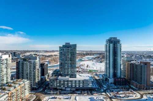 326-615 6 Avenue SE Calgary, AB T2G 1S2