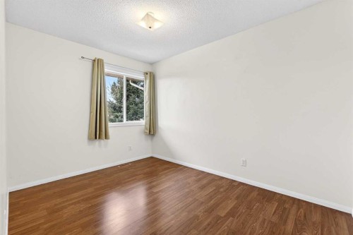 159 Shawglen Road Sw, Calgary, AB - Indoor Photo Showing Other Room