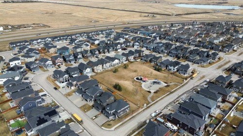 201 Aspenmere Way, Chestermere, AB - 