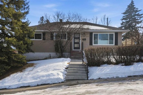 1 Thorncliffe Crescent Nw, Calgary, AB - Outdoor