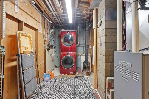 1 Thorncliffe Crescent Nw, Calgary, AB - Indoor Photo Showing Basement