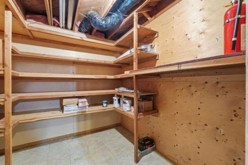 1 Thorncliffe Crescent Nw, Calgary, AB - Indoor