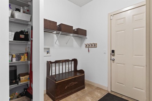 125 Seagreen Manor, Chestermere, AB - Indoor Photo Showing Other Room