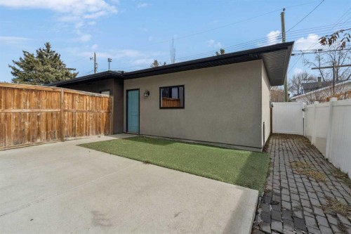 1104A Regent Crescent Ne, Calgary, AB - Outdoor With Exterior