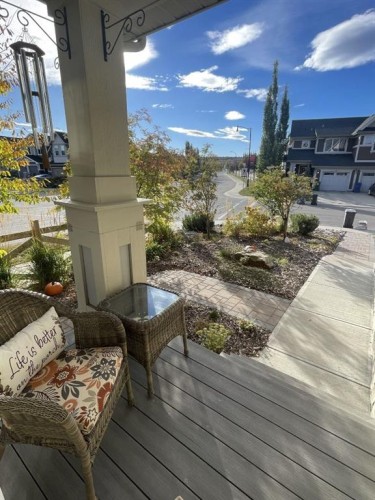 12 Sunrise View  Cochrane, AB T4C 0W3