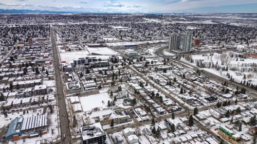 1708 29 Street Sw, Calgary, AB - Outdoor With View