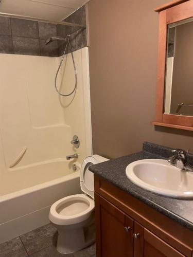 149 Hidden Ranch Road Nw, Calgary, AB - Indoor Photo Showing Bathroom