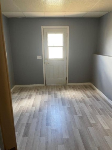 149 Hidden Ranch Road Nw, Calgary, AB - Indoor Photo Showing Other Room