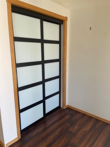 149 Hidden Ranch Road Nw, Calgary, AB - Indoor Photo Showing Other Room