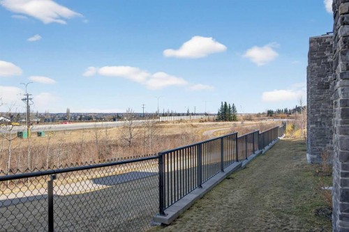 116 Crestridge Common Sw, Calgary, AB - Outdoor