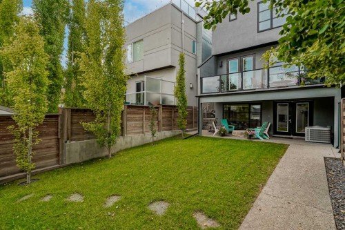 1928 27 Avenue Sw, Calgary, AB - Outdoor With Balcony