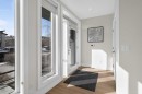 1928 27 Avenue Sw, Calgary, AB  - Indoor Photo Showing Other Room 