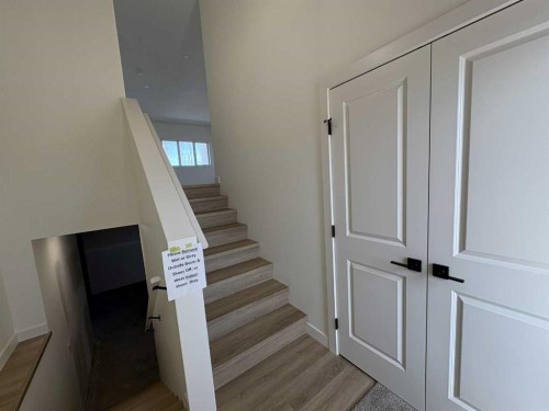 427 Meadowlark Way, Vulcan, AB - Indoor Photo Showing Other Room