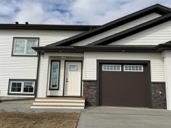 427 Meadowlark Way Vulcan, AB T0L 2B0