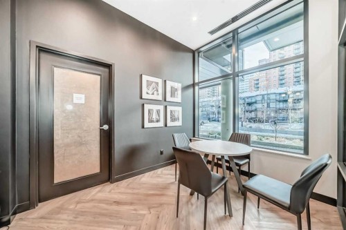 1012-730 2 Avenue Sw, Calgary, AB - Indoor Photo Showing Other Room