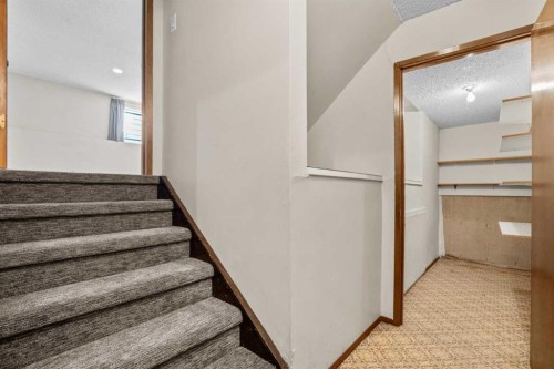27 Beddington Road Ne, Calgary, AB - Indoor Photo Showing Other Room