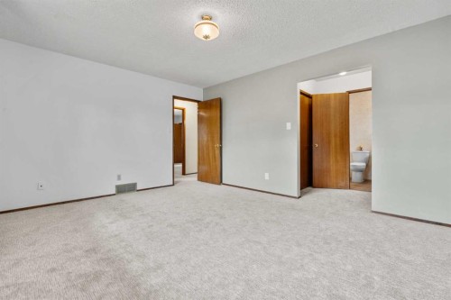 27 Beddington Road Ne, Calgary, AB - Indoor Photo Showing Other Room