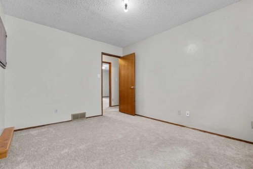 27 Beddington Road Ne, Calgary, AB - Indoor Photo Showing Other Room