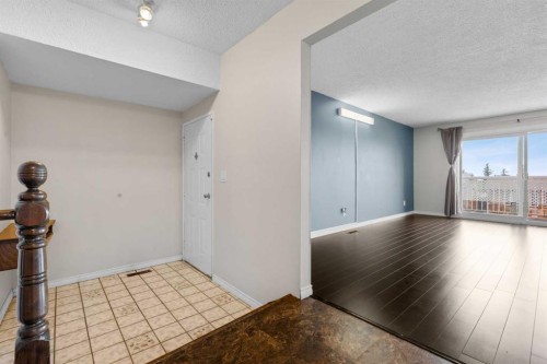 27 Beddington Road Ne, Calgary, AB - Indoor Photo Showing Other Room