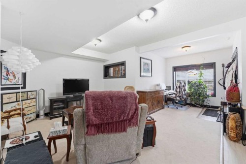 224 Everbrook Way Sw, Calgary, AB - Indoor