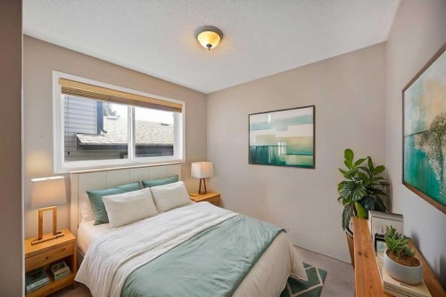 127 Whitehaven Road Ne, Calgary, AB - Indoor Photo Showing Bedroom
