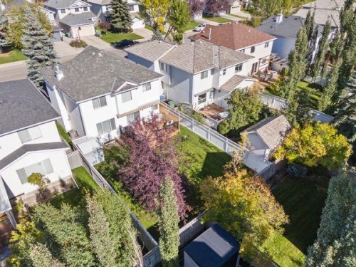 3611 Douglas Ridge Boulevard Se, Calgary, AB - Outdoor