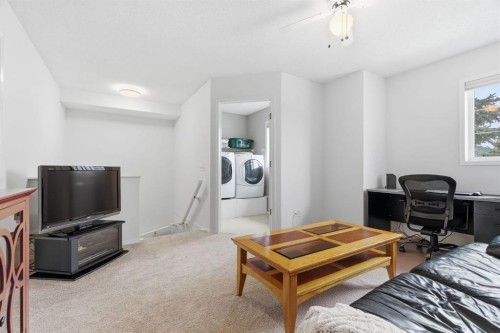 3611 Douglas Ridge Boulevard Se, Calgary, AB - Indoor