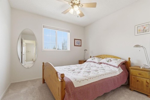 3611 Douglas Ridge Boulevard Se, Calgary, AB - Indoor Photo Showing Bedroom